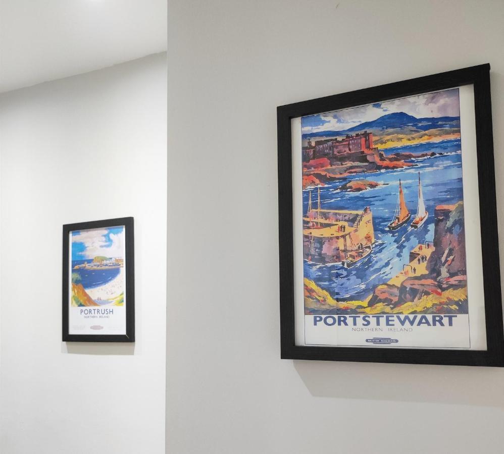 5 Dunluce Park - Portrush By The Sea Apartment Екстериор снимка